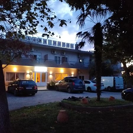 Hotel Isidora Loutros المظهر الخارجي الصورة