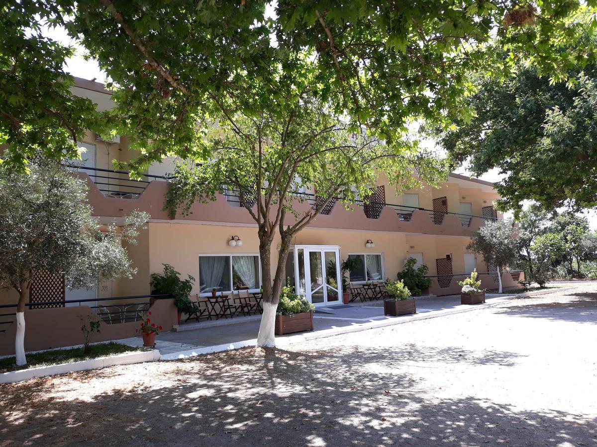 Hotel Isidora Loutros المظهر الخارجي الصورة